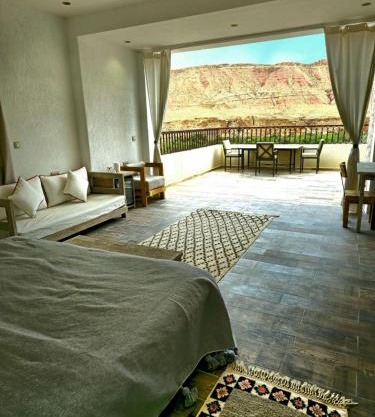 Villa A'Kabar Guest House