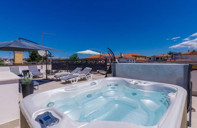 Apartments Nika Umag 