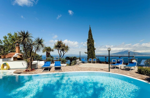 Villa Angel with pool, sea view