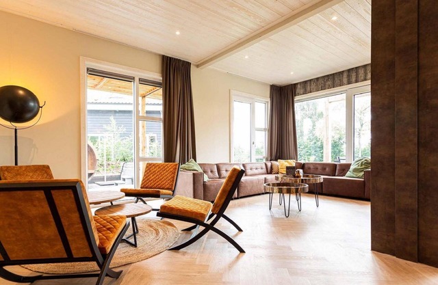✓ Villa at Résidence Lichtenvoorde ✓ Holiday home for 10 persons ✓ Located in Lichtenvoorde (Gelderland) ✓ Holiday park in the Achterhoek ✓ Book directly through the park