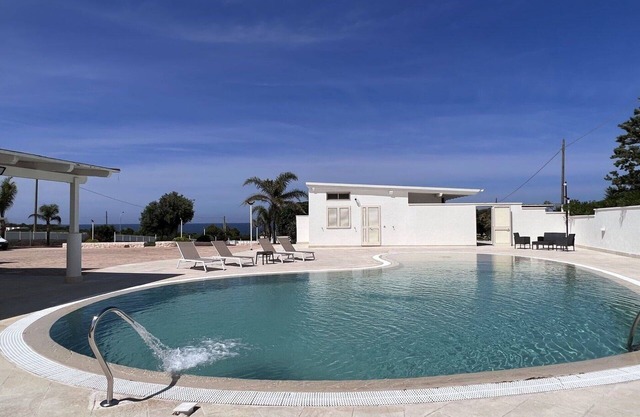 Villa Azzurra Seaview In Monopoli, Puglia