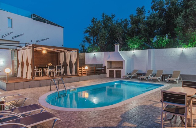 Villa Danae 1, 3-Bedroom Villas with Pool