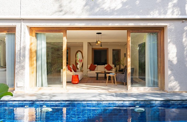 Villa Dar Chama pool and relaxation in the center of Marrakech