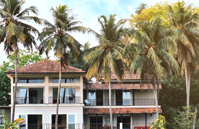 Villa E'ma | Field Views Pool Sundeck Location