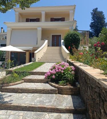Villa Elm