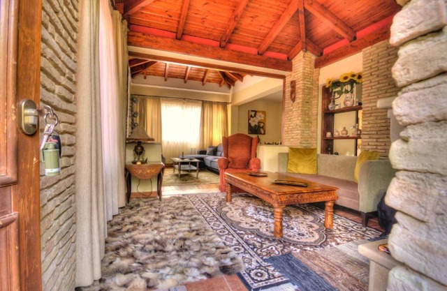 Villa Escobadd