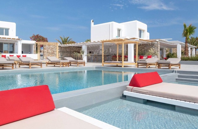 Villa in Dhriopís with 20 bedrooms sleeps 40
