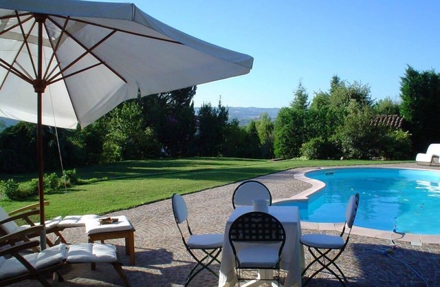 Villa in the Langhe, near the splendid city of Alba.