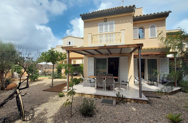 Villa Jazmin Cala Bona near the beach