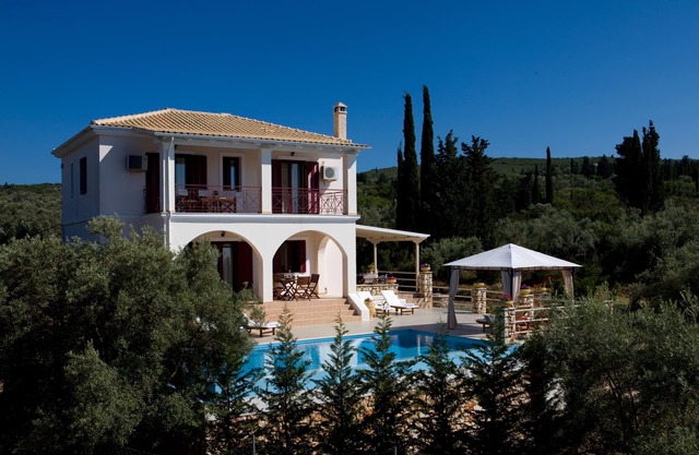 Villa Katia. An exclusive and comfort retreat at Tsoukalades. Sea & sunset views