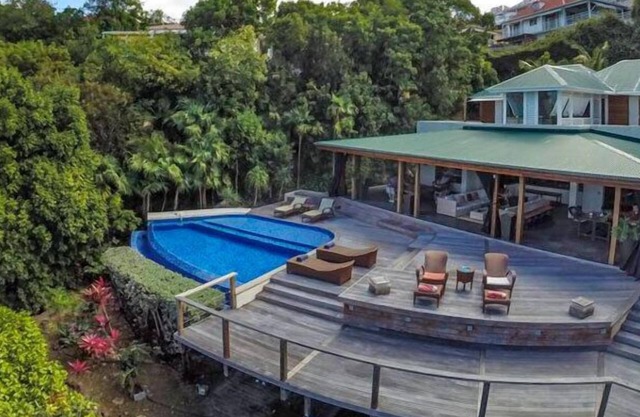 Villa Kuban | Ocean View - Located in Beautiful Colombier with Private Pool