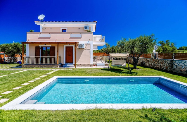 Villa Levanda with private pool