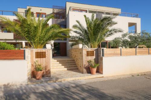 Villa Lojena Premium Penthouse by the Beach