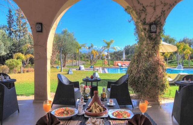Villa Marco Marrakech 9 Suites minimum (18 people).