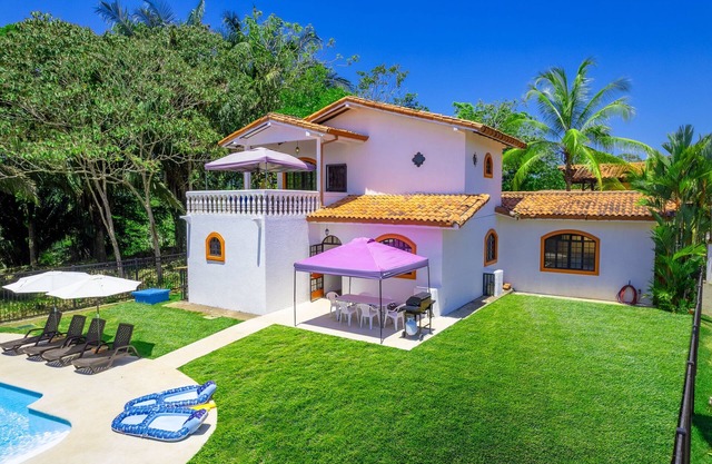 Villa Meilleur By Esterillos Hills 10 minutes away from the beach!