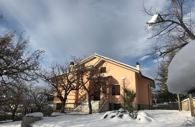 Villa Miralago