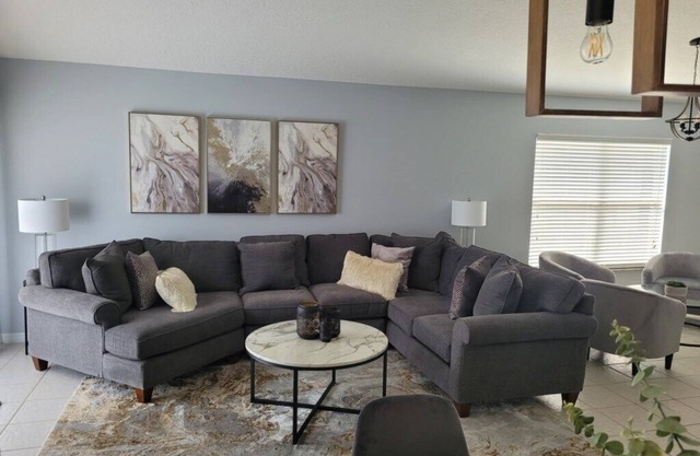 Villa MysticnFabulous Comfortable 4 Bedroom/3 Bath Retreat Near Disney