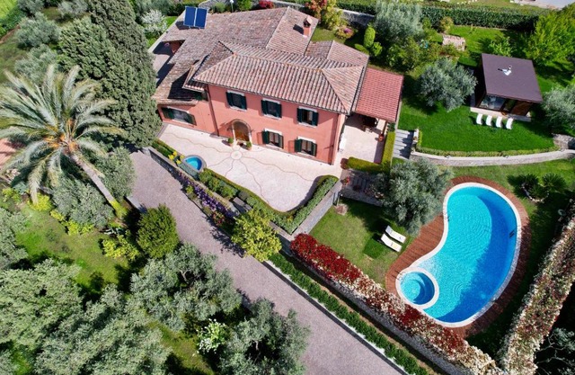Villa Olive Garden SPA Family Retreat