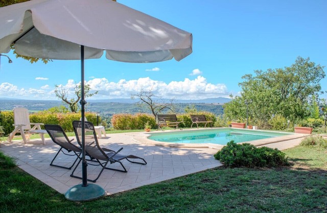 Villa Penta - Private Pool with Mountain View