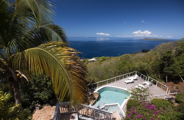 Villa Stone's Throw - A Quiet Escape