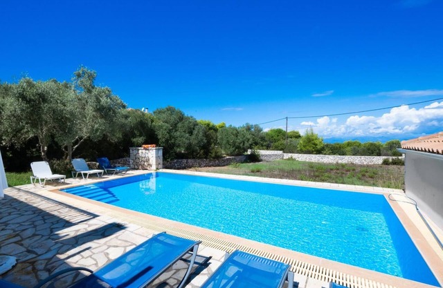 Villa Thalea - Two Bedroom Villa, Sleeps 4