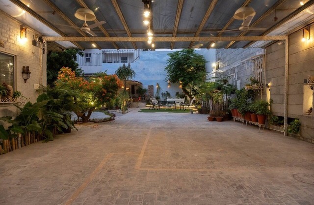 Villa with 3 bedrooms and WiFi, AC in marvelous Jaipur