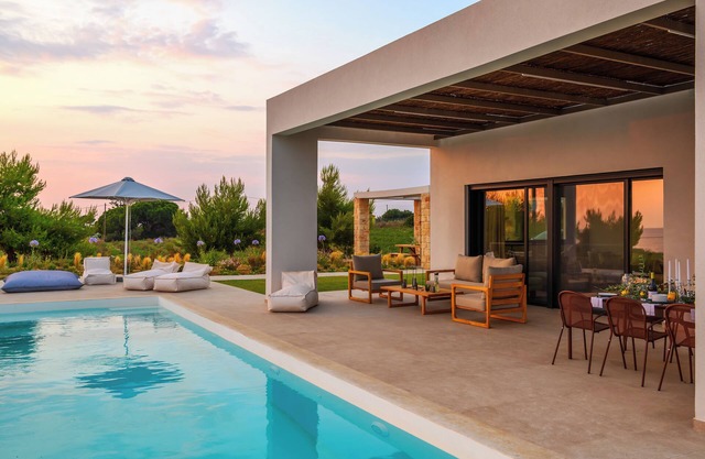 Villa with private infinity pool, sea view & sunset. Nobus Villas 1