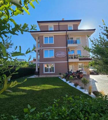 Villa Yanevi
