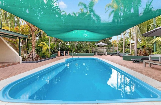 Vintage Charm at The Gardens with Lagoon Pool