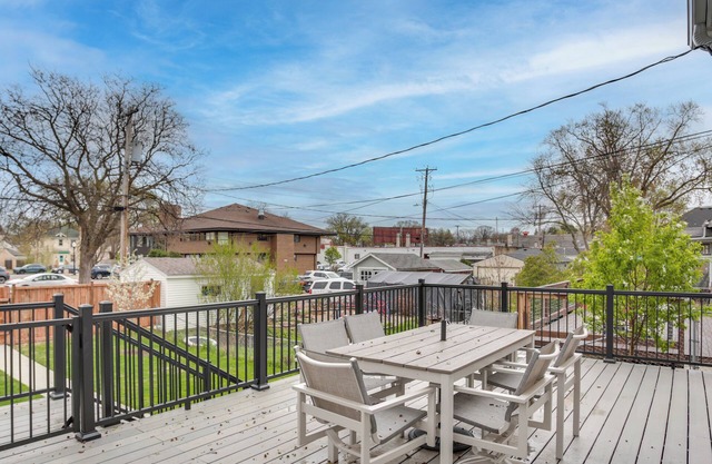 Walk to Shops & Eats: Home w/Deck in Minneapolis