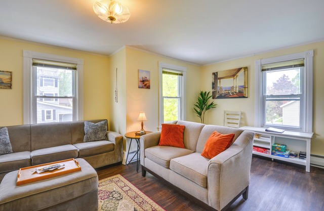 Walk to St Lawrence River: Clayton Apt w/Porch!