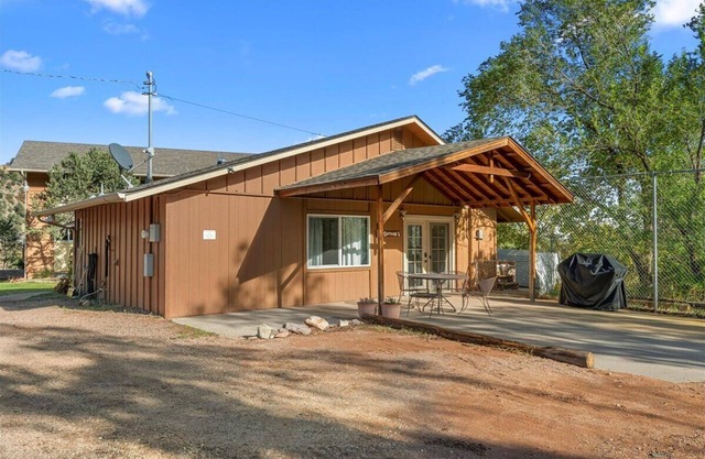 Waltons Mountain Cottage - HOT TUB