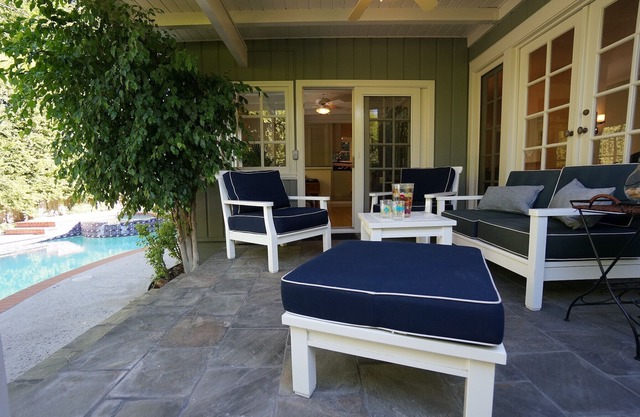 Warm California Retreat Ideally Situated for your Staycation or Remote Working!