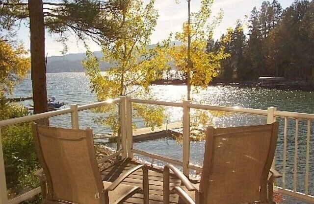 Waterfront Flathead Lake Home(not condo)~ Decks~ Dock~Quiet Neighborhood