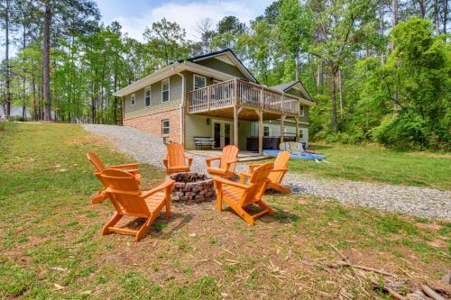 Waterfront Townville Home with Hot Tub and Dock!