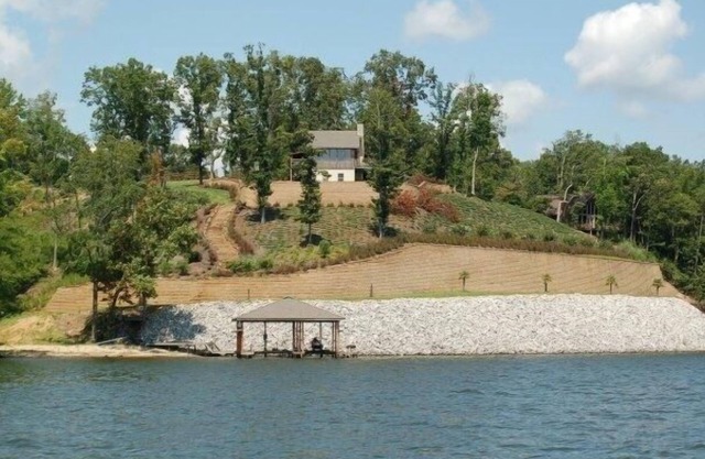 Waterloo Cabin on Wide Water, Boat Dock, Beach, & Awesome Views!