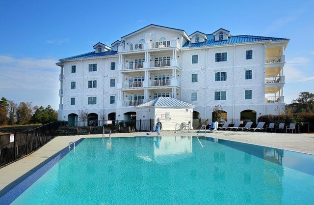 Waterside Resort