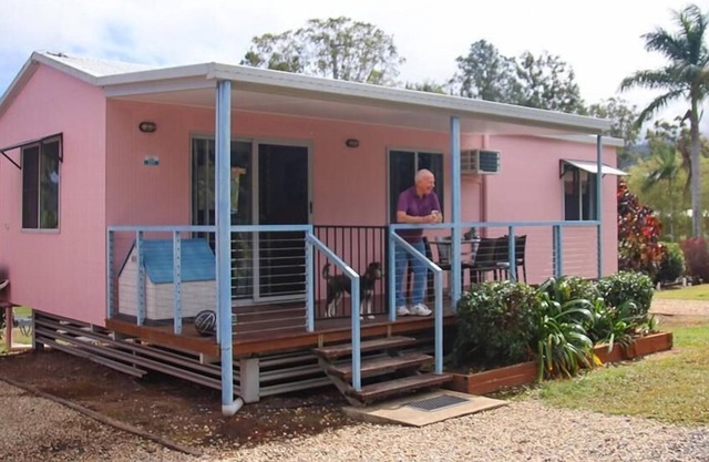Waterview Villa 2BR - Fully self-contained with 1 Queen, 1 Sofa, 1 Treble