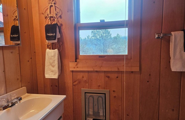 Watts Cabin at Deer Valley Ranch