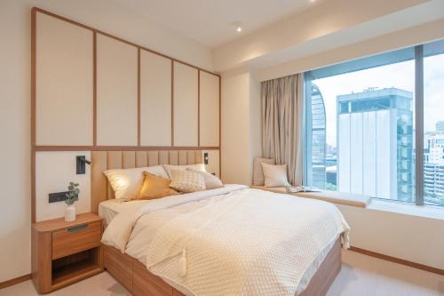 Weave Suites - Hillside