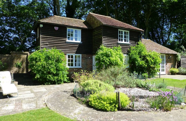 Well Cottage - One Bedroom House, Sleeps 2