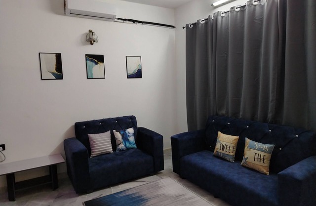 Well Equipped Family Friendly House -3R- 7 to 11 Pax -15 minutes to City Centre