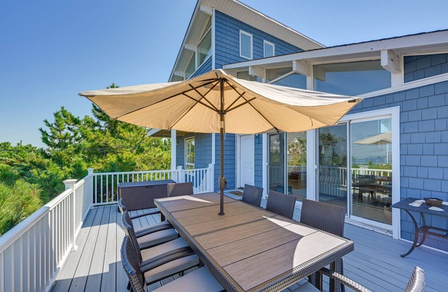 Westhampton Beach Home w/Deck + Ocean Views!