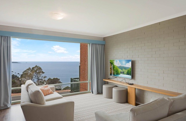 Whalevue Apartment, with stunning views