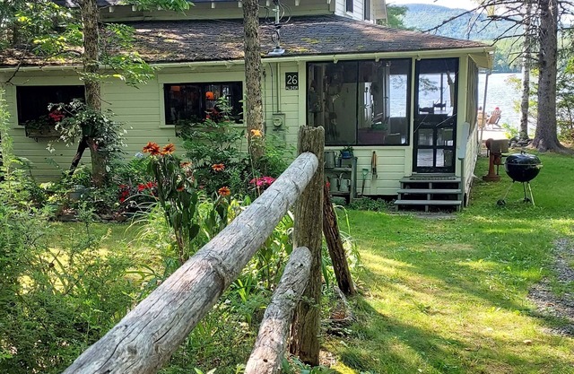 Whetstone Pond Cottage on the Lake