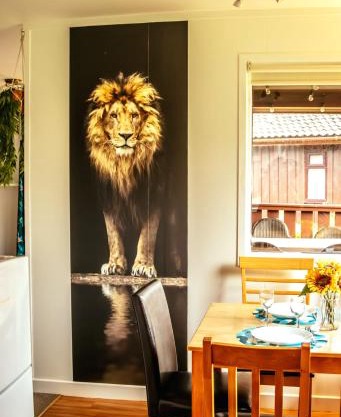 Wild Jungle Retreat