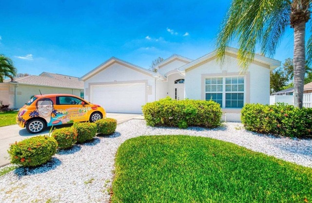 Wischis Florida Home - Beach Pebble
