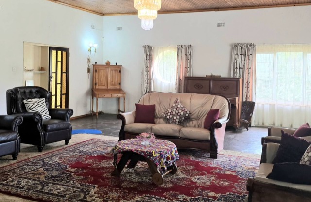 Wits-End Self Catering family or group Accommodation, roomy, peaceful, desired