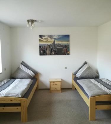 Wohnung-Haus für Arbeiter und Monteure bis 11 Personen Amberg