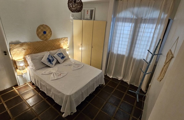 Wonderful house by the sea, right on the sand. Exuberant, safe and comfortable home.